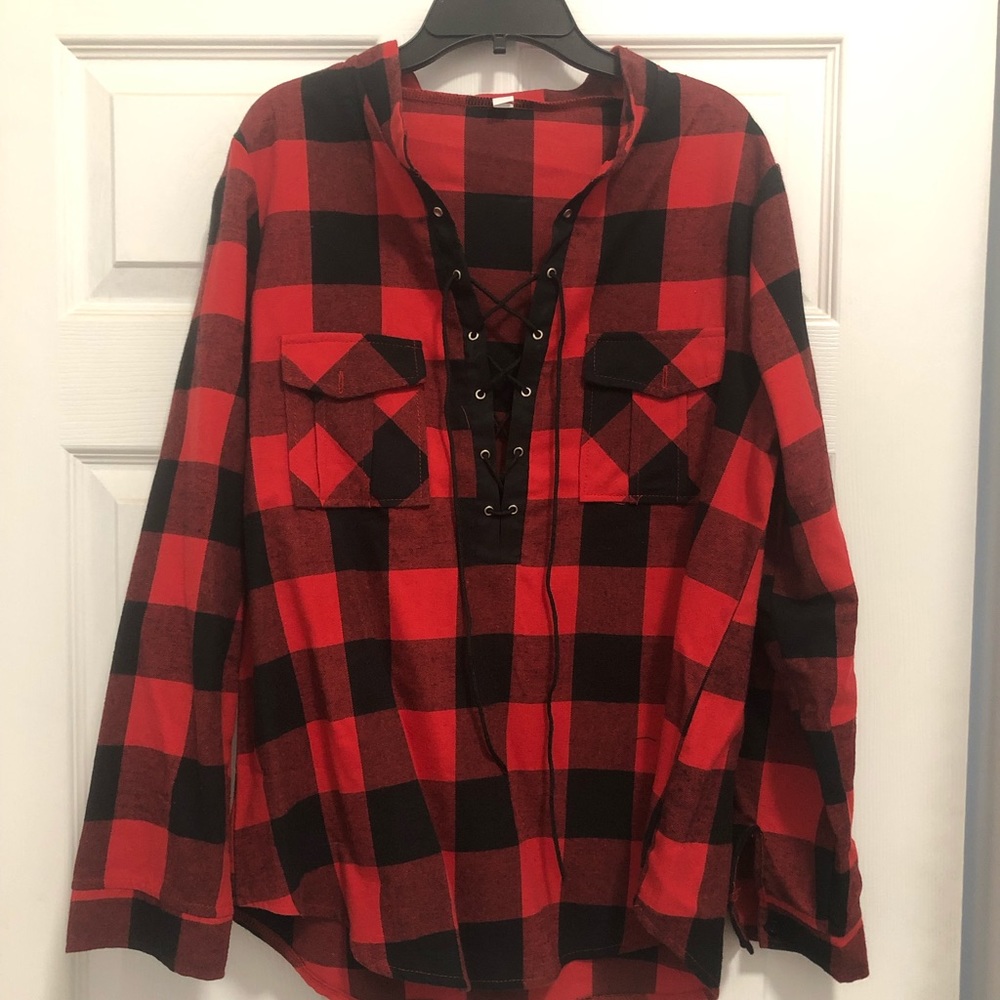 Red & Black plaid tie up shirt 🖤❤️🖤